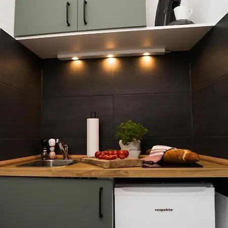 Fresh - 20th Floor - Netflix - Center Augsburg